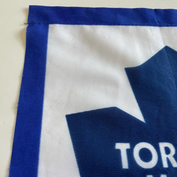 Vintage 1999 Toronto Maple Leaf Fan Flag Banner 10.5”x16.5” Stanley Cup Dynasty - Picture 5 of 12
